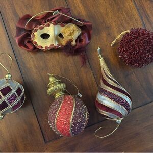 Elegant Holiday Ornament Set - Red and Gold